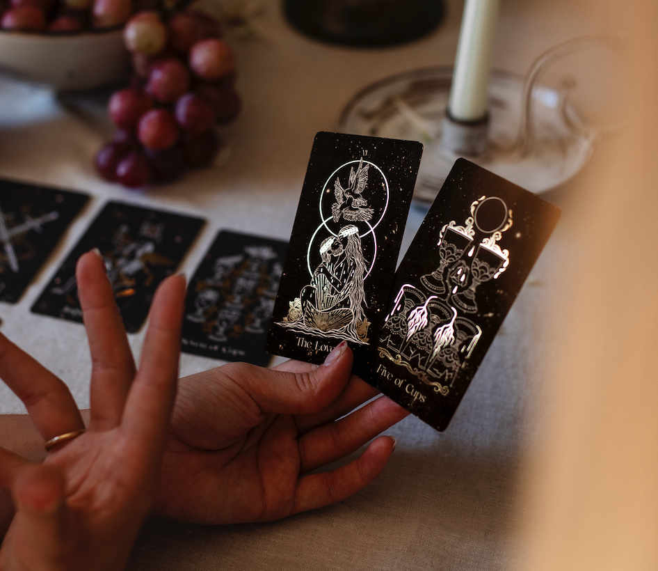 Online 1:1 Tarot Reading (15 min)